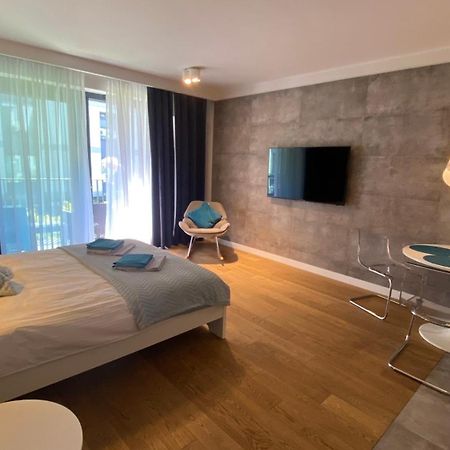 Apartment In The Gantry Hall - W19 Krakow Exterior photo