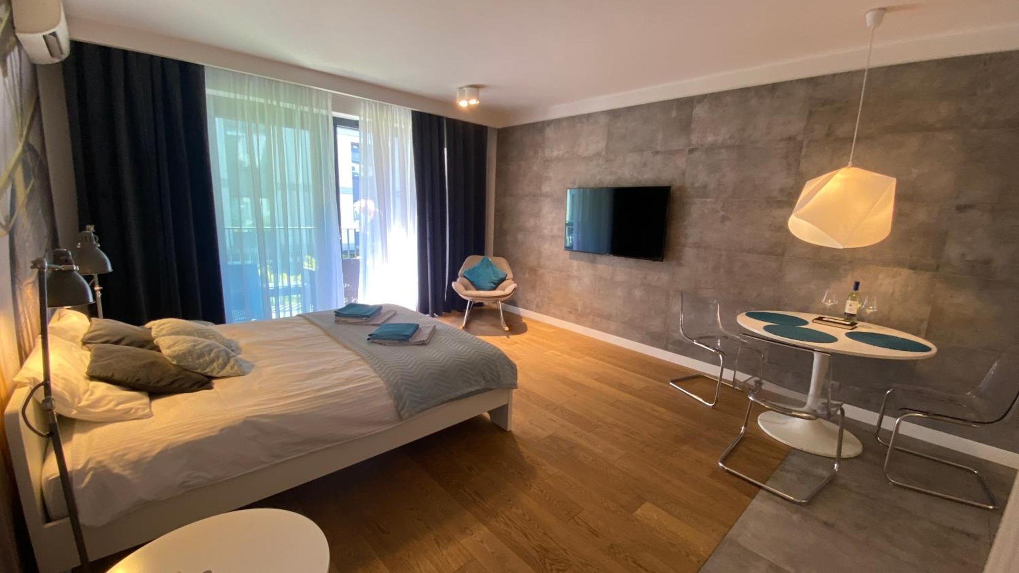 Apartment In The Gantry Hall - W19 Krakow Exterior photo