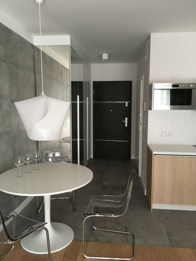 Apartment In The Gantry Hall - W19 Krakow Exterior photo
