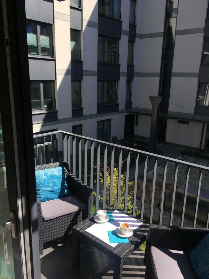 Apartment In The Gantry Hall - W19 Krakow Exterior photo